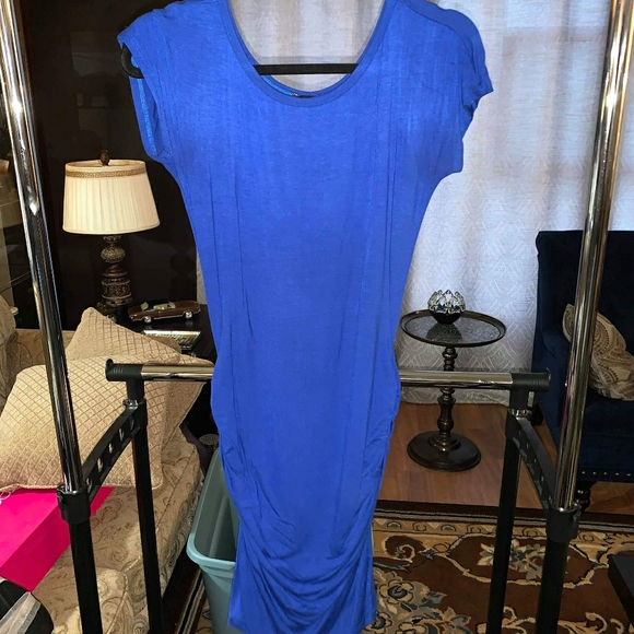 VENUS Tshirt dress - Picture 1 of 2